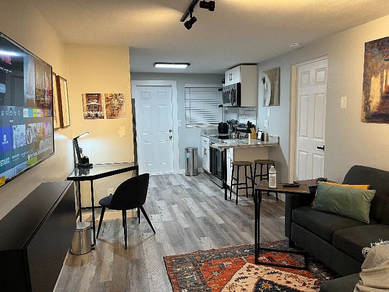 Furnished Finder property 498455_2 photo 5