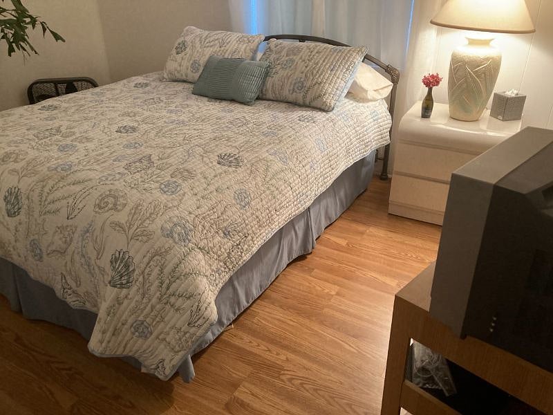 quest bedroom