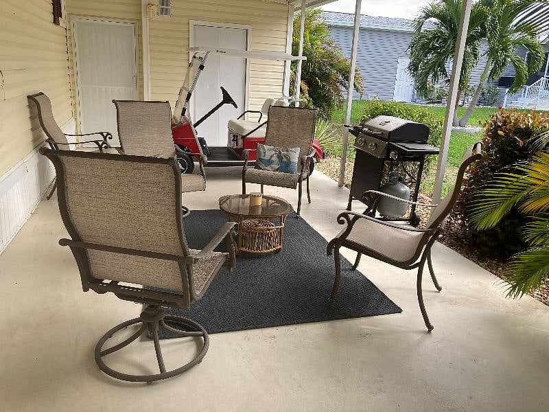 carport seating