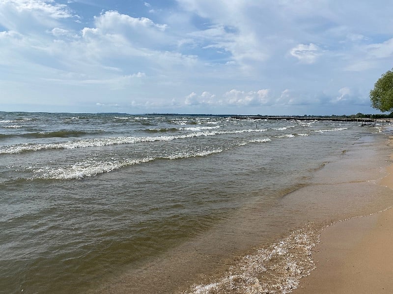 Starlight Beach.short 3 block walk