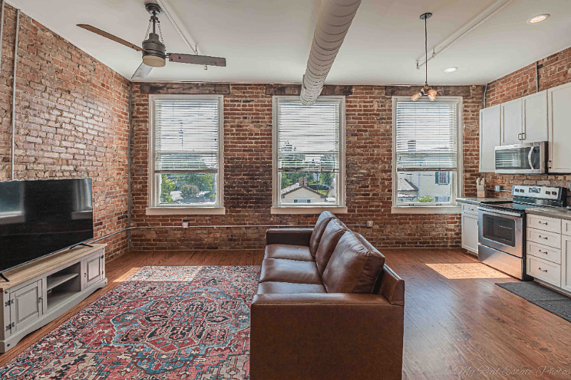 Furnished Finder property 498603_1 photo 3