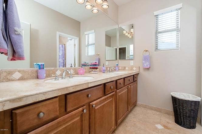Furnished Finder property 498669_3 photo 4