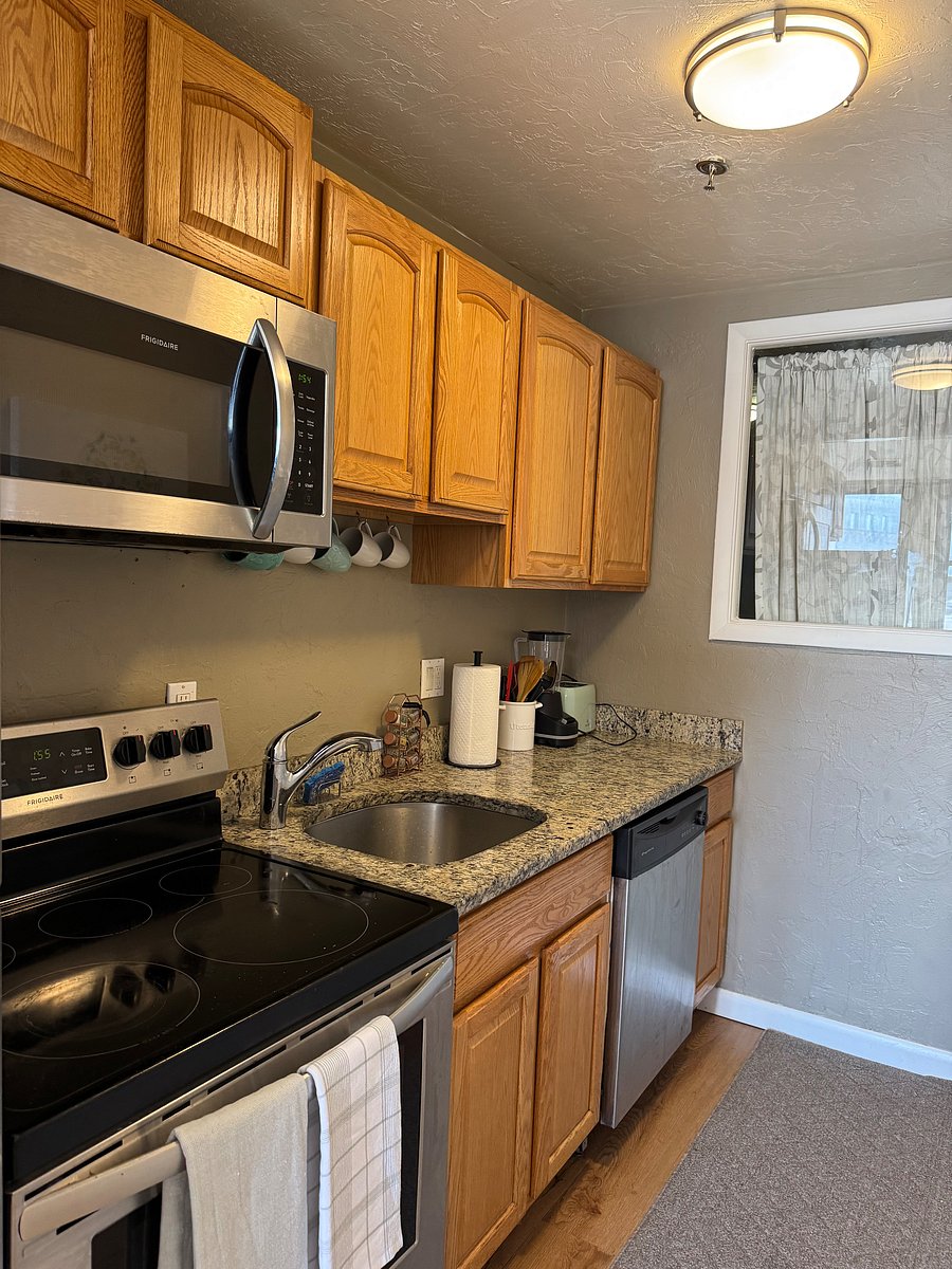 Furnished Finder property 498677_3 photo 37