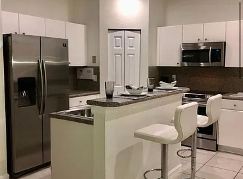 Furnished Finder property 498725_1 photo 3