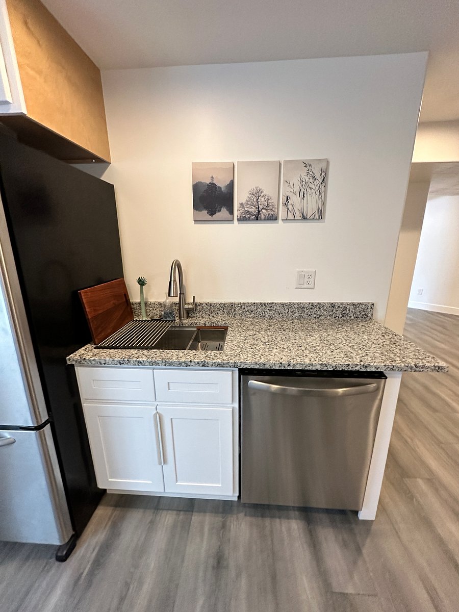 Furnished Finder property 498777_1 photo 3