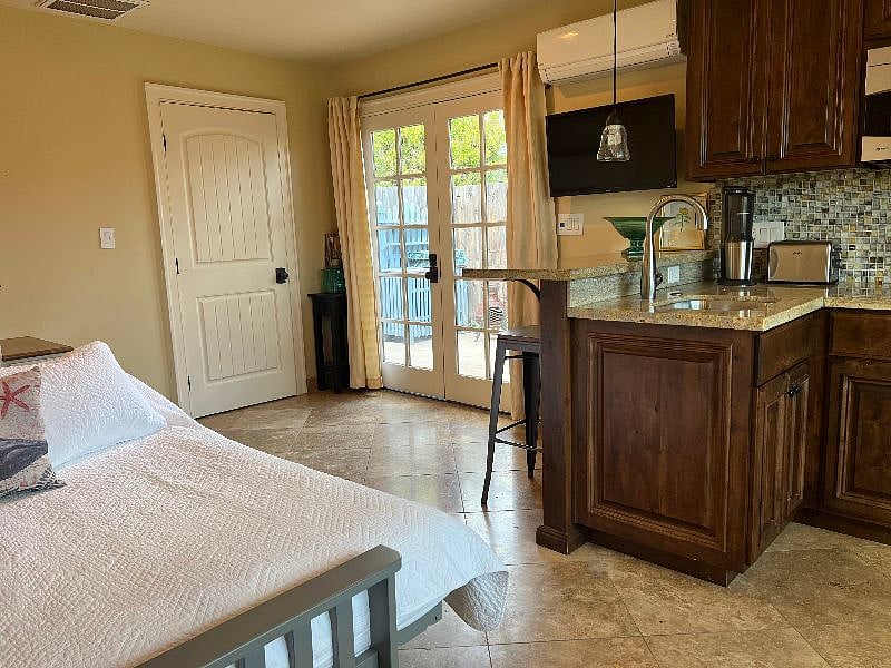 Furnished Finder property 498788_1 photo 6