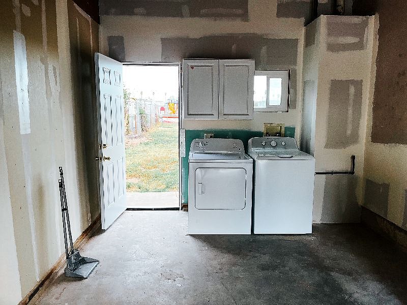 New washer and Dryer in the Garage