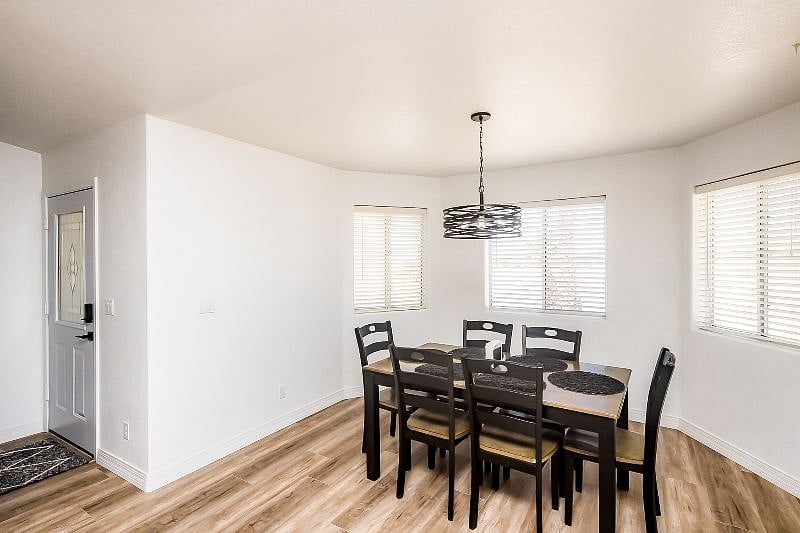 Furnished Finder property 498827_1 photo 9