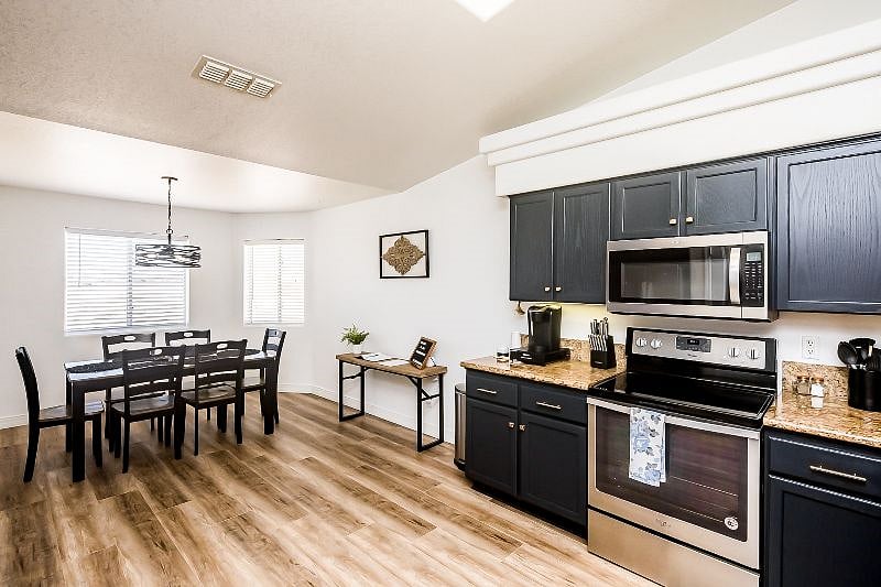 Furnished Finder property 498827_1 photo 15