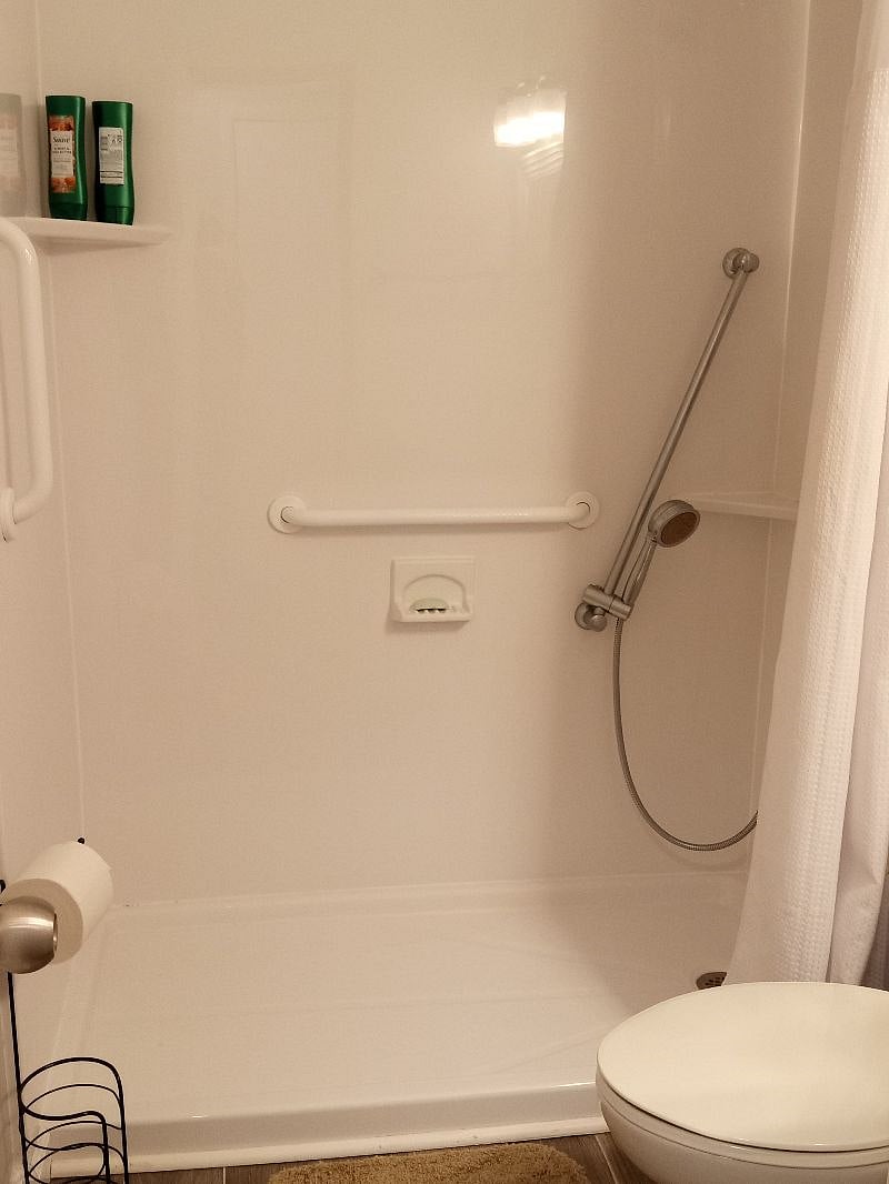Furnished Finder property 498850_1 photo 4
