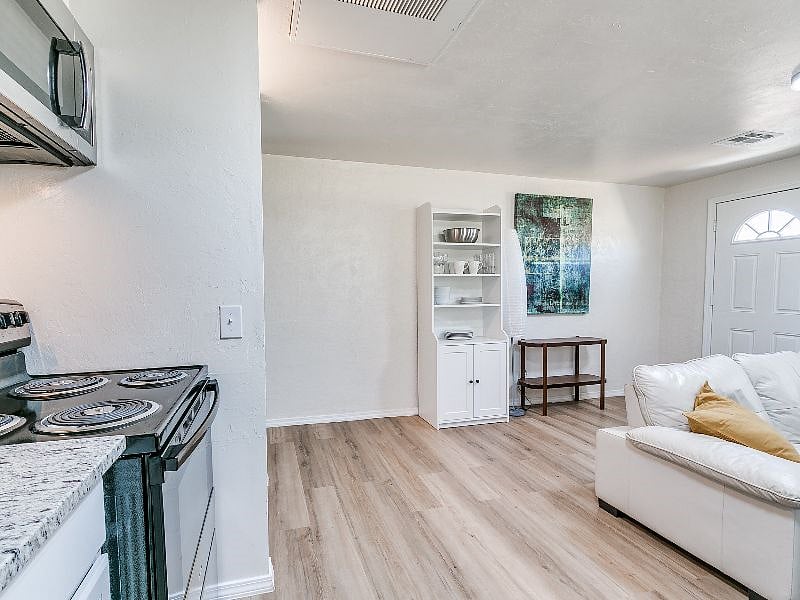 Furnished Finder property 498872_1 photo 21