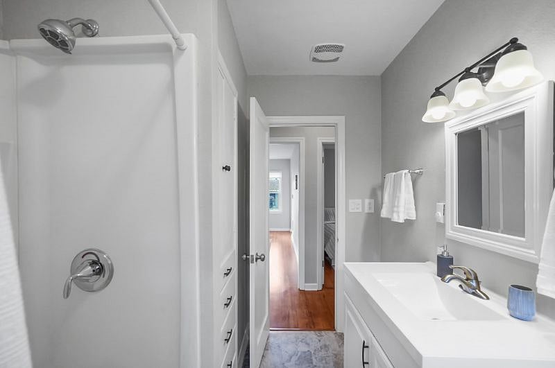 Furnished Finder property 498950_1 photo 12