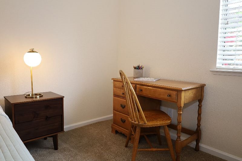 Bedroom 2 Desk and chair