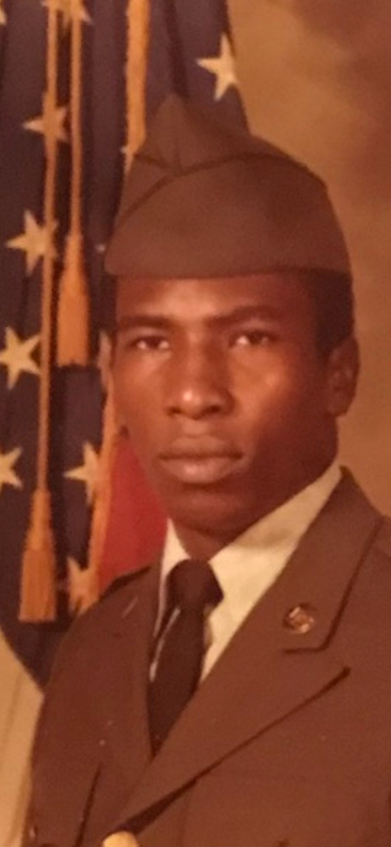 Hi my name is William Im the property owner retired vet looking to accommodate travelers looking for temporary housing all thats required to hold the property is a $ 100.00 holding fee will guarantee availability when wanted contact me direct 720-569-7842
