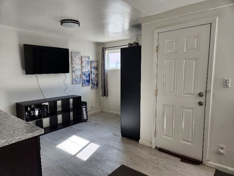 Furnished Finder property 498996_1 photo 7