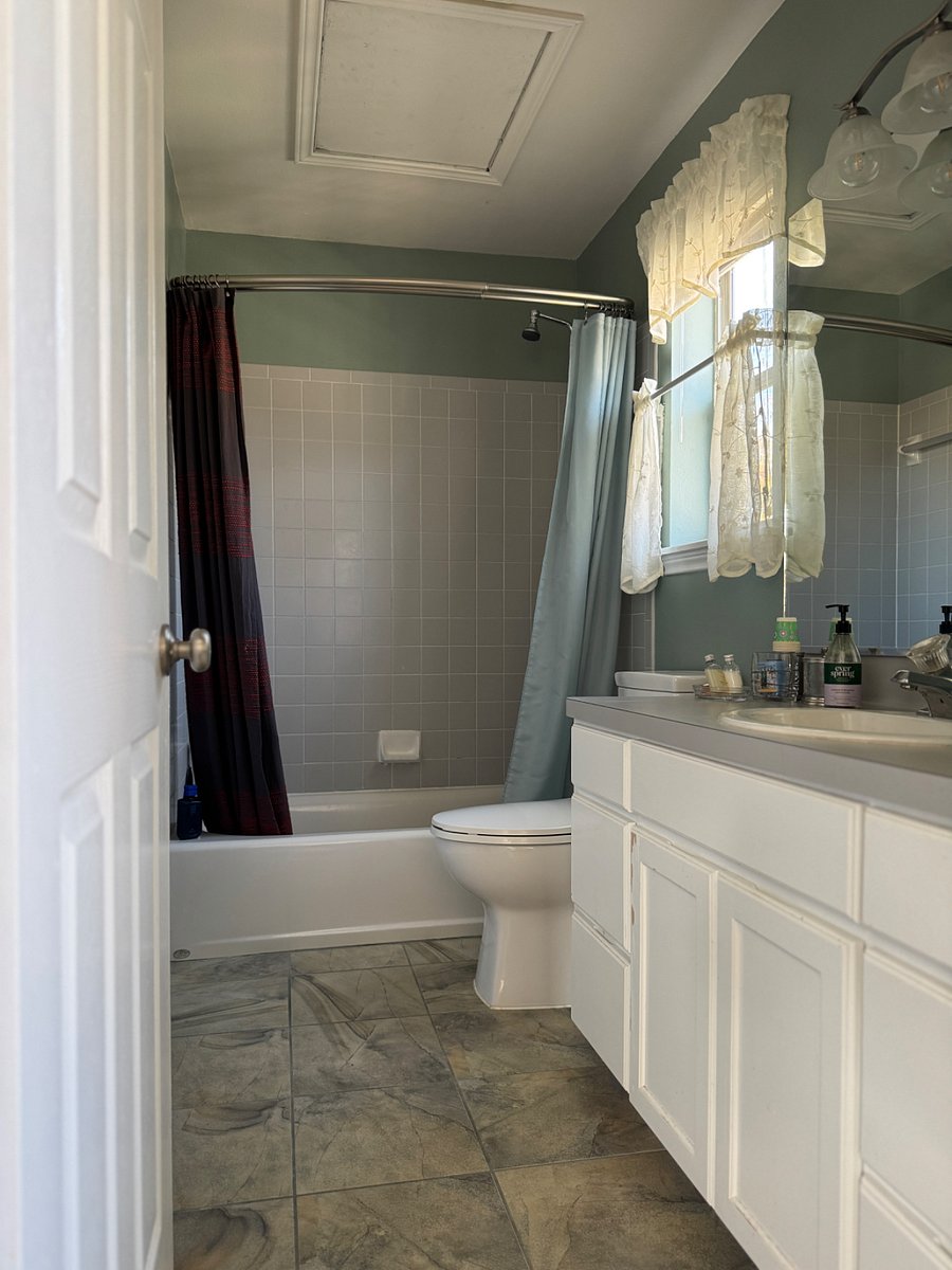 Furnished Finder property 499019_1 photo 23
