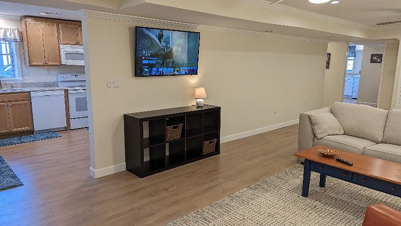 Terrace level Smart TV