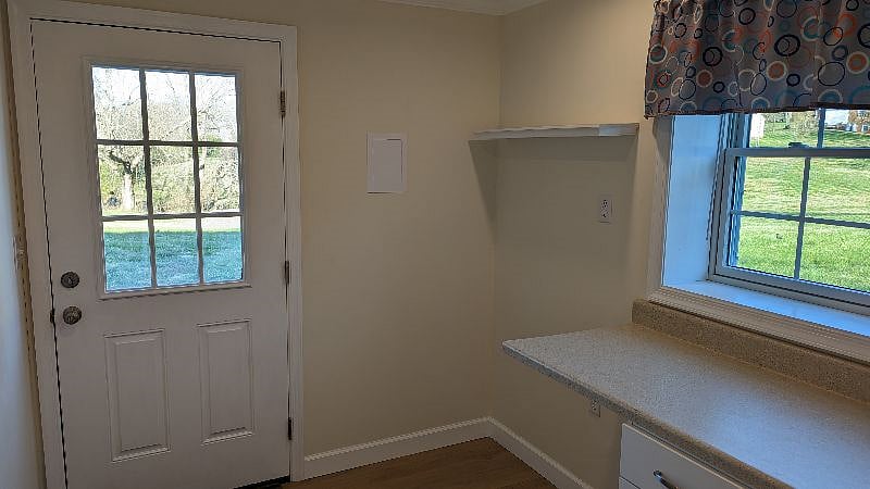 Terrace level separate entrance