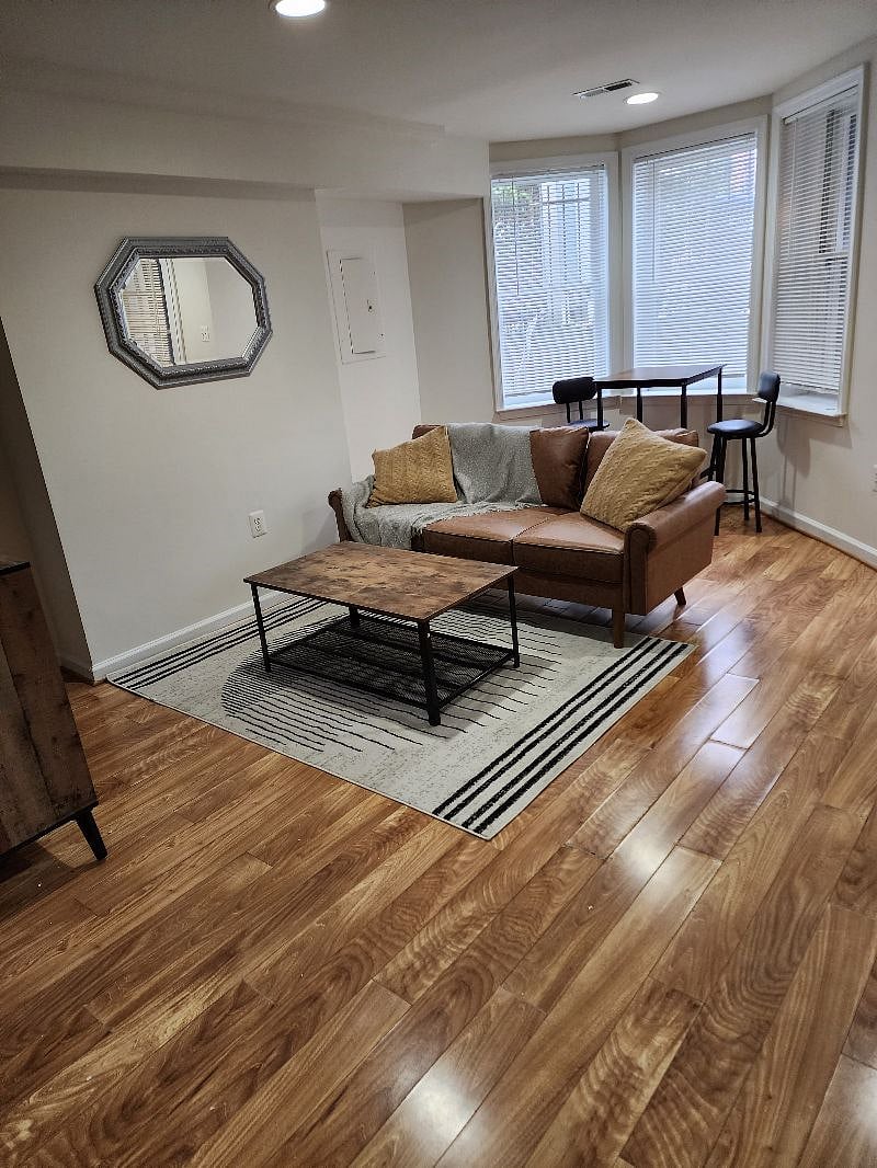 Furnished Finder property 499098_1 photo 7