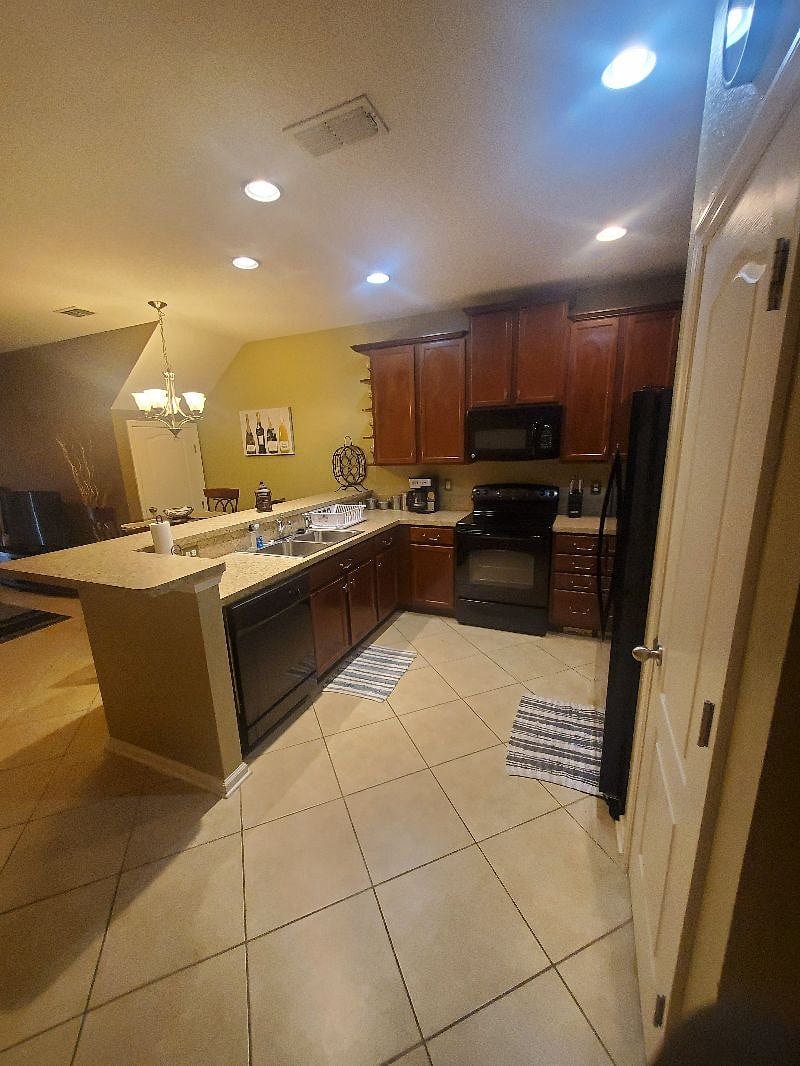 Furnished Finder property 499183_1 photo 3