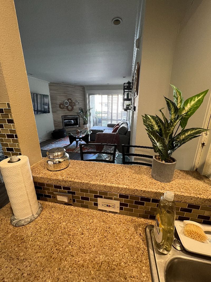 Furnished Finder property 499227_1 photo 22