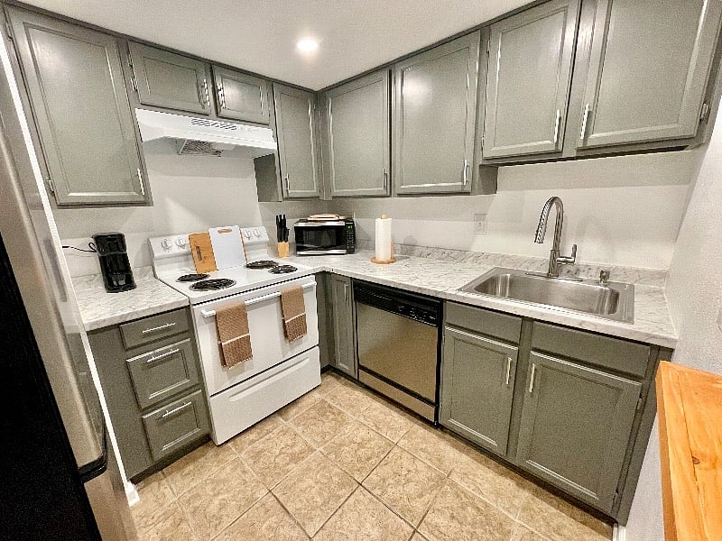 Furnished Finder property 499228_1 photo 6