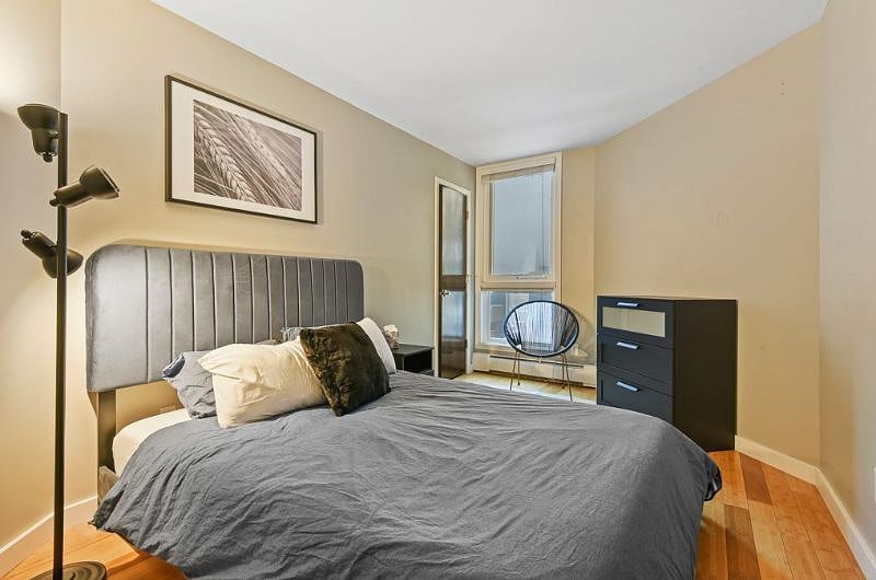 Second bedroom