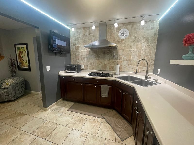 Furnished Finder property 499251_1 photo 12