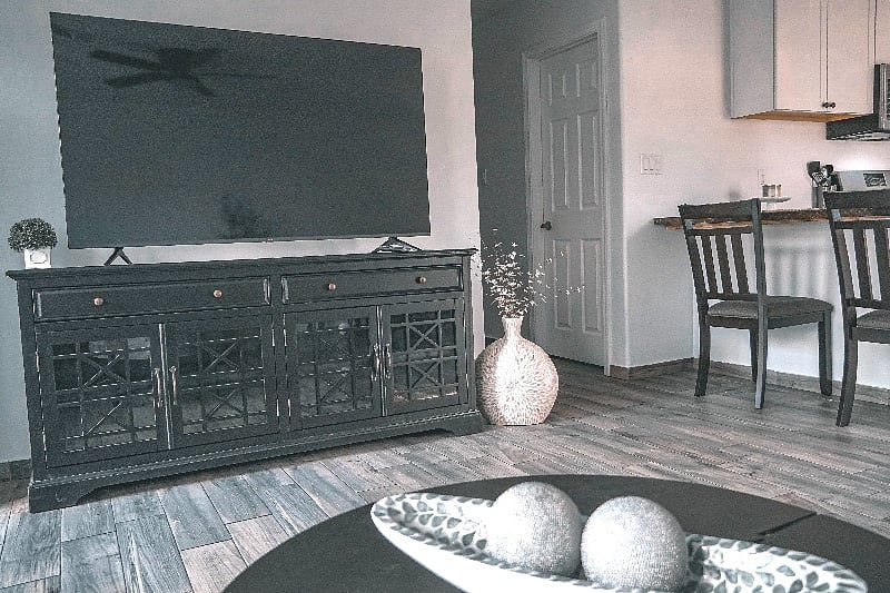 SHARED LIVING ROOM