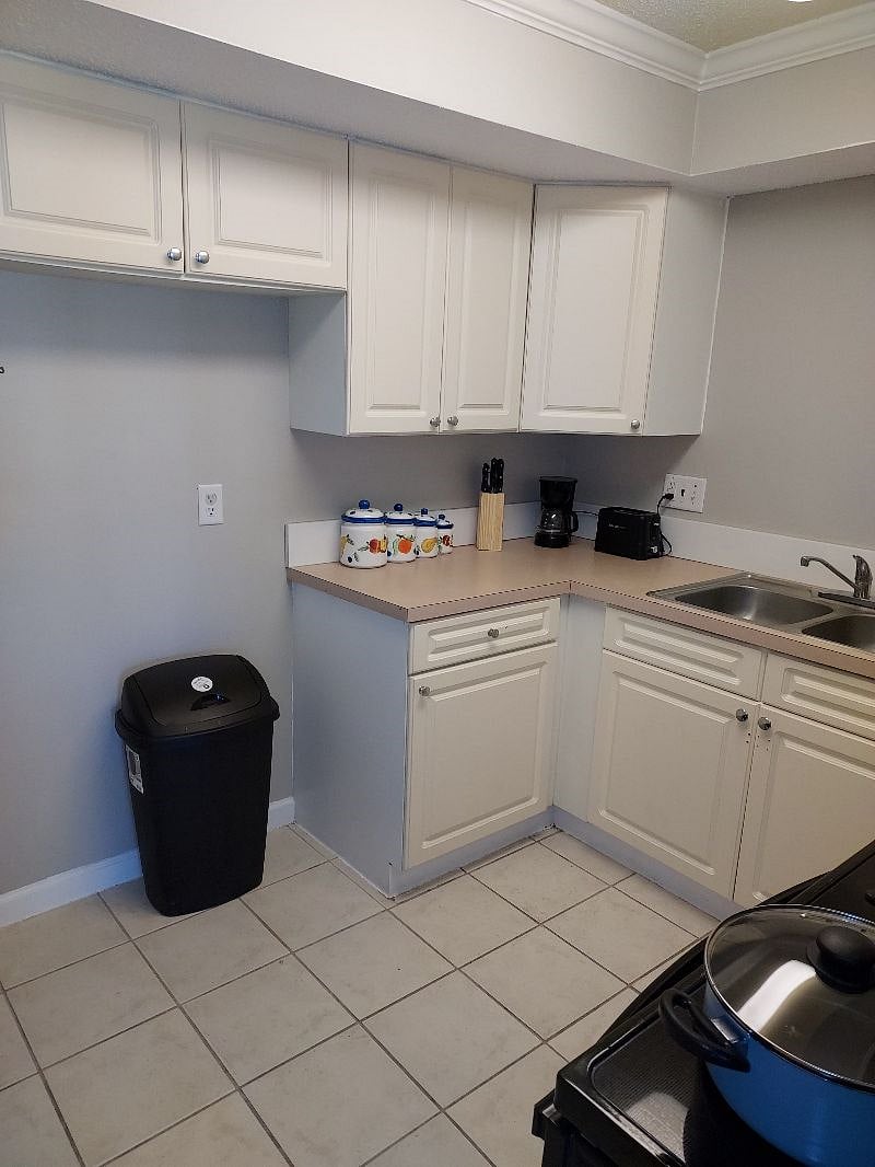 Furnished Finder property 499335_1 photo 11