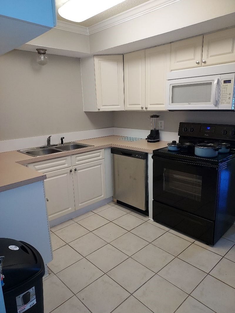 Furnished Finder property 499335_1 photo 12