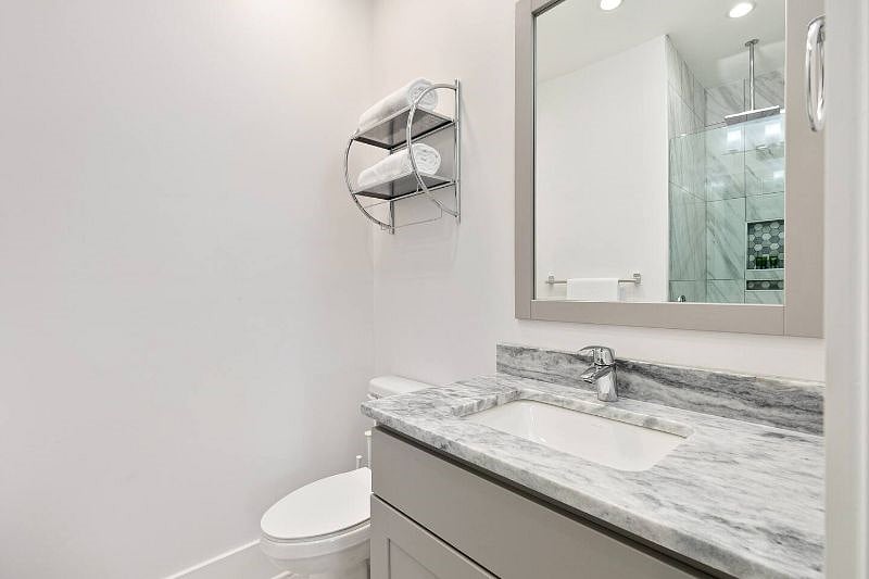 Furnished Finder property 499402_6 photo 3