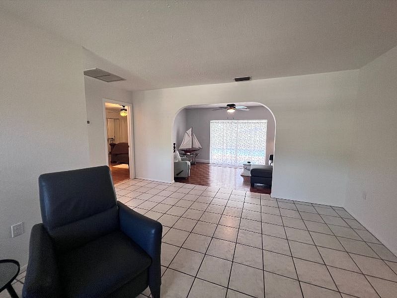 Furnished Finder property 499405_1 photo 10