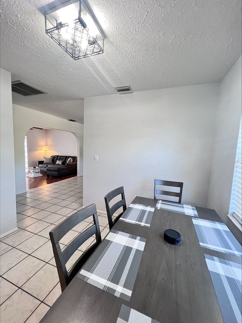 Furnished Finder property 499405_1 photo 16