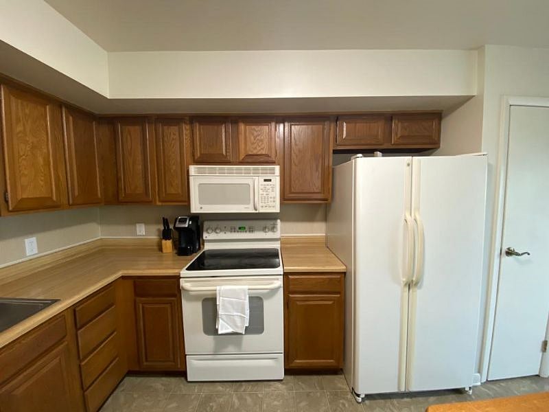 Furnished Finder property 499591_1 photo 3