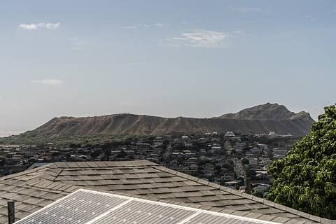 view of diamond head from studio