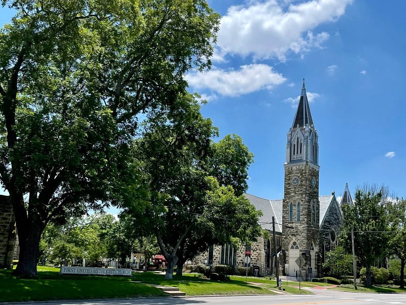 The neighborhood is very walkable, with beautiful buildings and well-maintained sidewalks