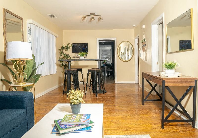 Furnished Finder property 499715_1 photo 3