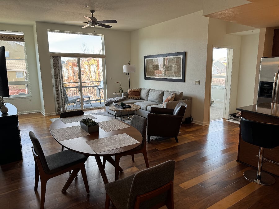 Dining Room table for 4-8