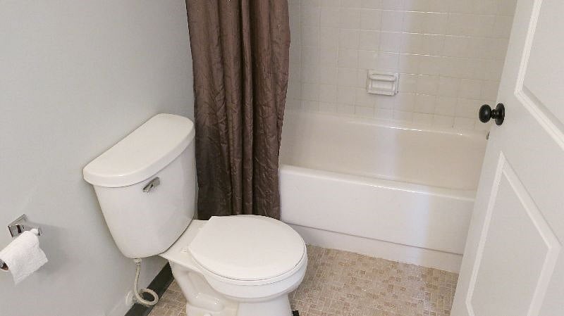 Furnished Finder property 499800_1 photo 9