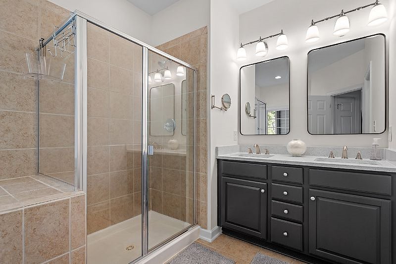 Furnished Finder property 499837_1 photo 18