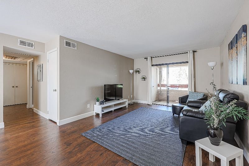 Furnished Finder property 499881_1 photo 6