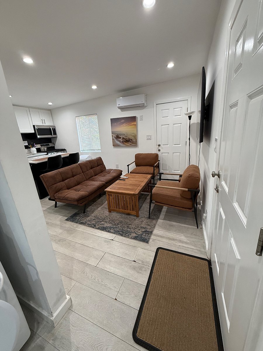 Furnished Finder property 499899_1 photo 18