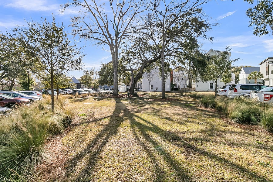 Adorable outdoor area between the units