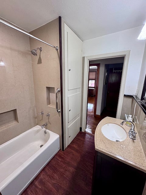 Furnished Finder property 500022_1 photo 11