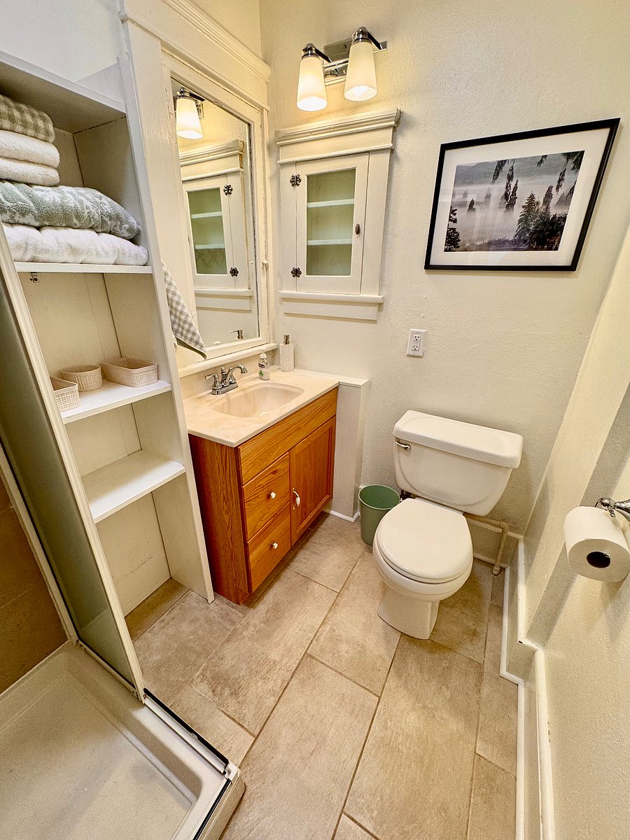 Furnished Finder property 500035_1 photo 6