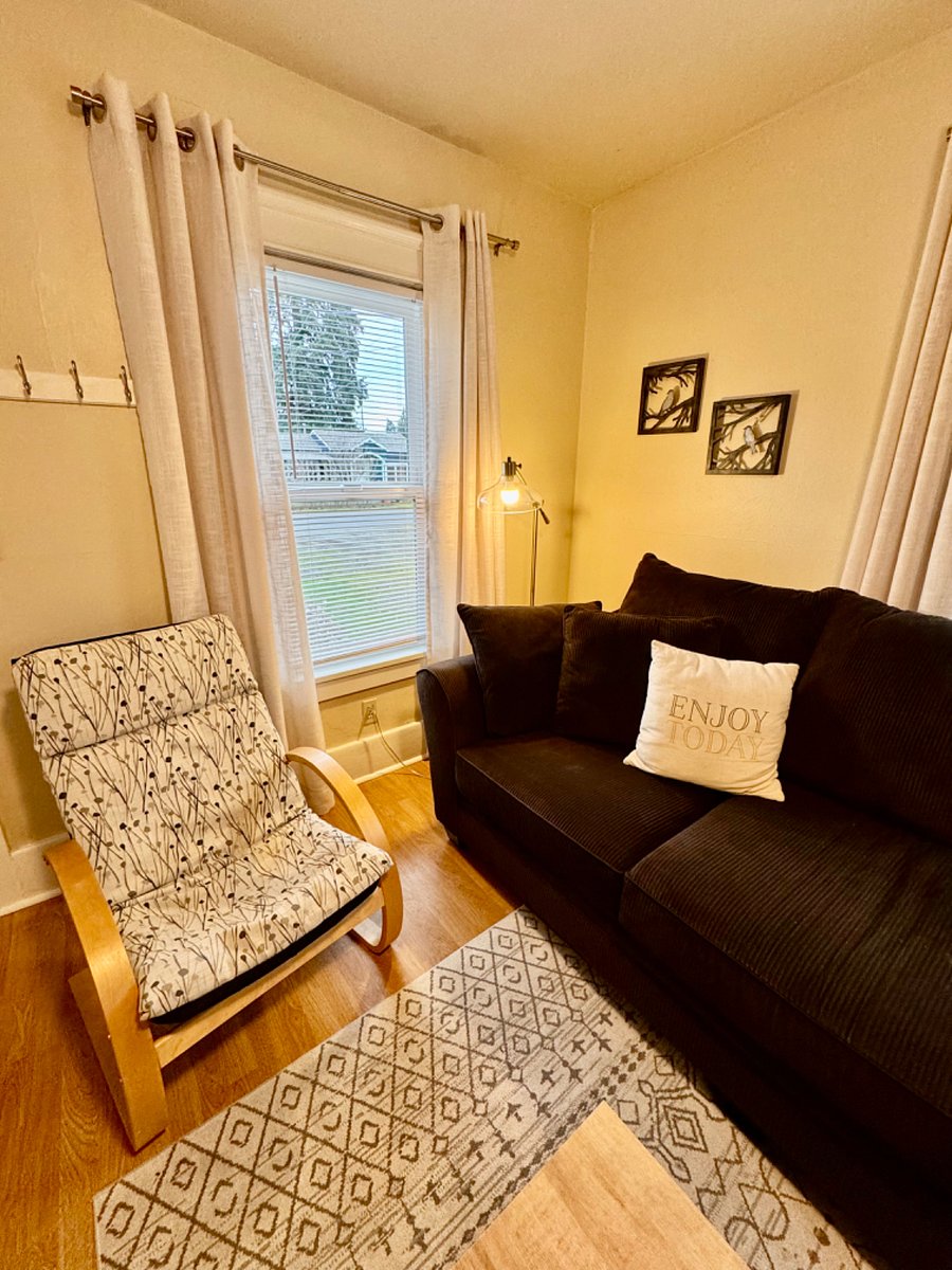 Furnished Finder property 500035_1 photo 8