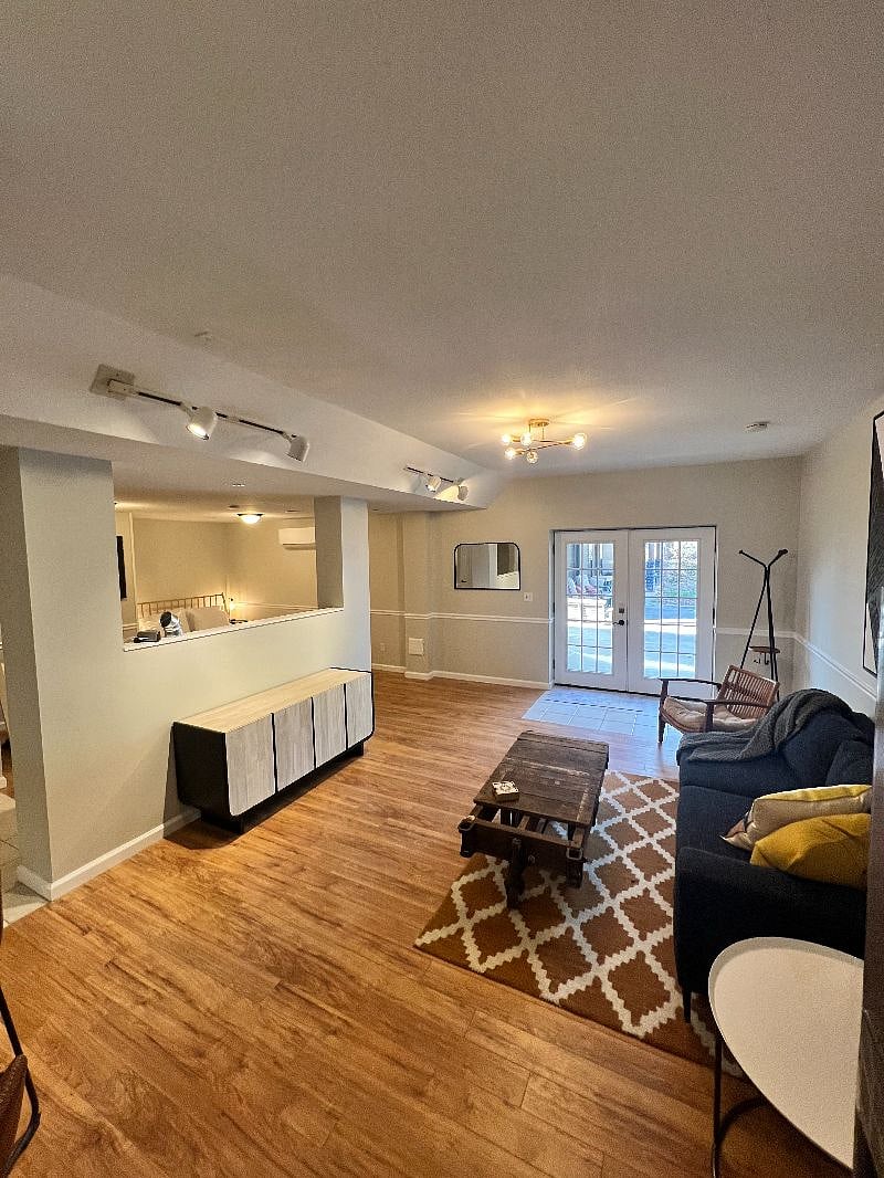 Furnished Finder property 500062_1 photo 6
