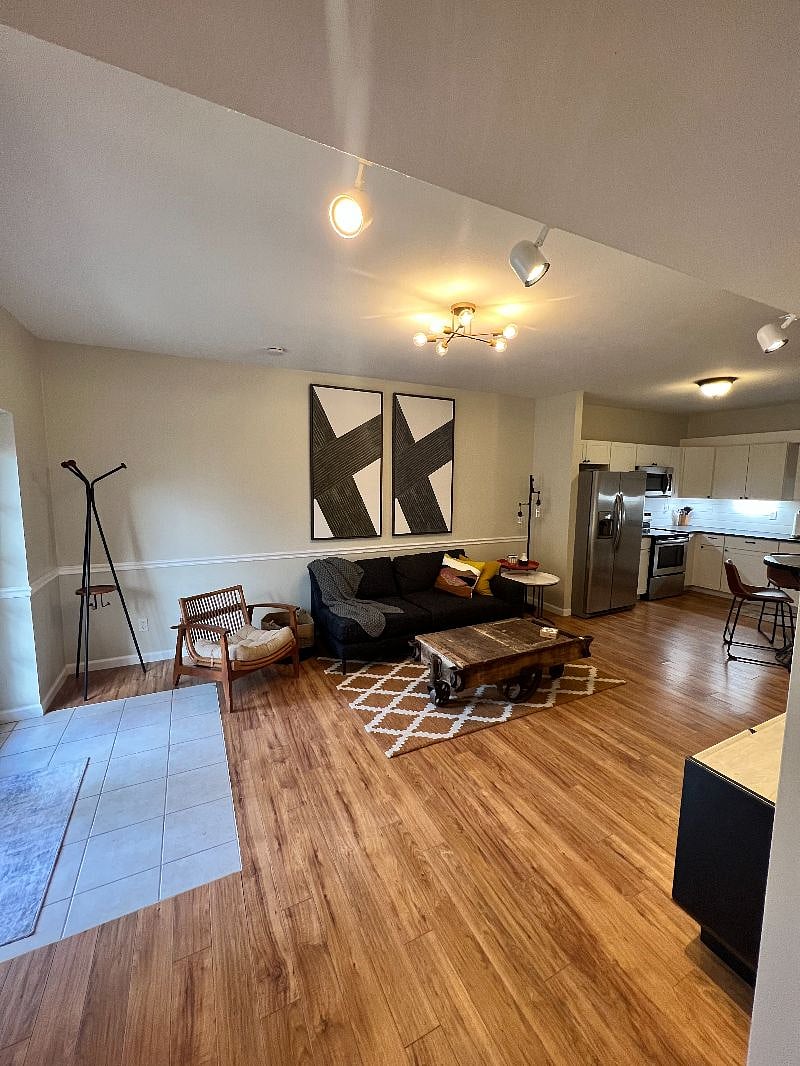Furnished Finder property 500062_1 photo 7