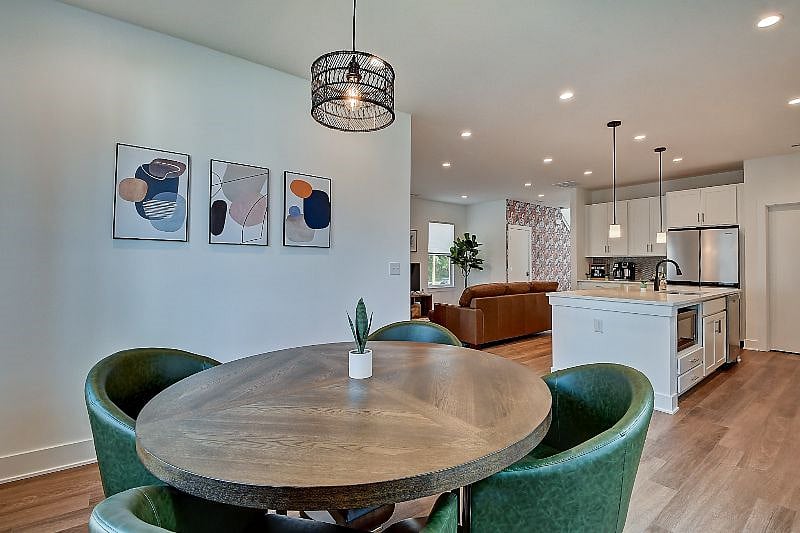 Furnished Finder property 500090_1 photo 8